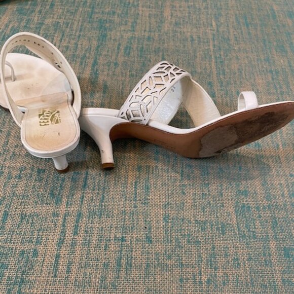Ferragamo white and gold sandal heels - Picture 2 of 4